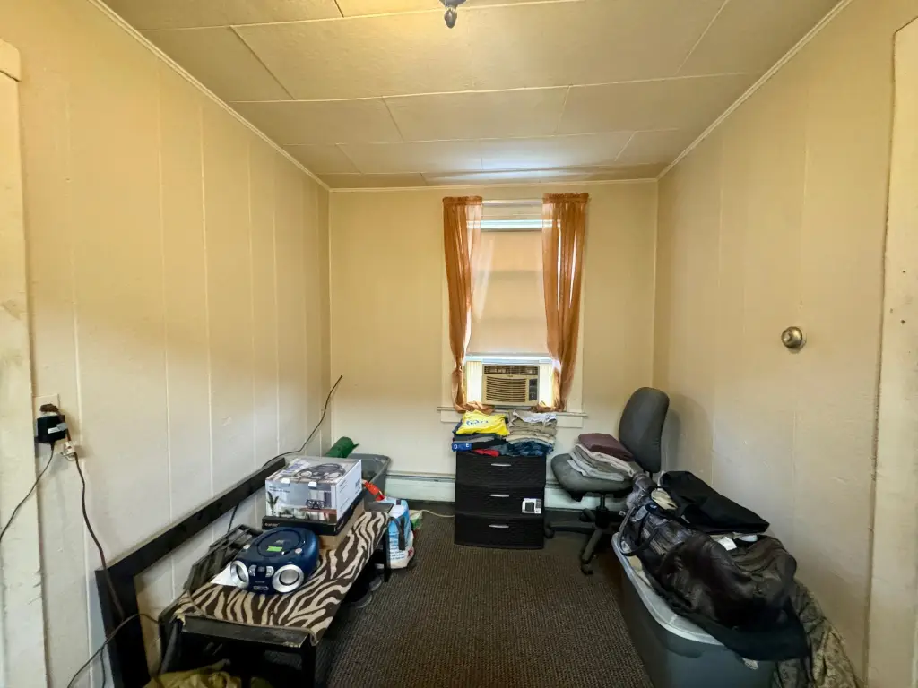 Picture 19