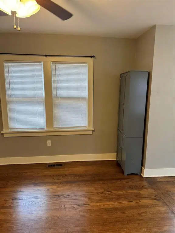 Picture 38