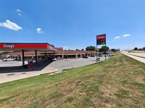Retail Space Near FM 1417