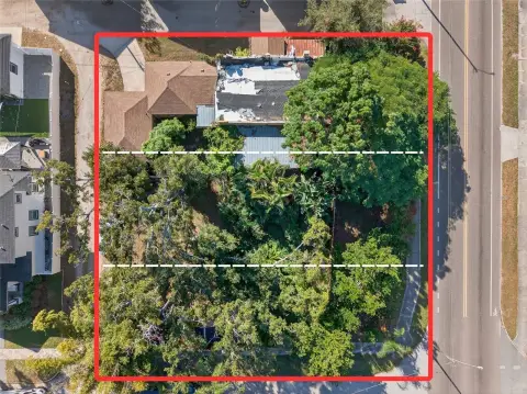 Triple Lot in Historic Neighborhood