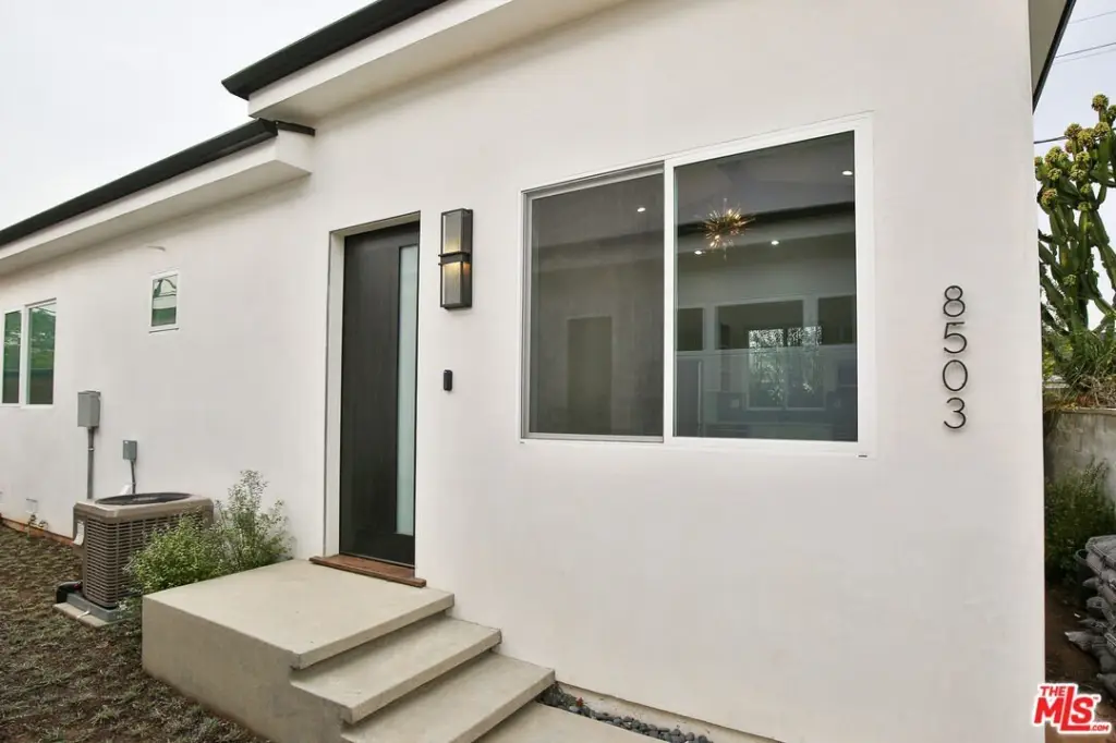 Picture 30