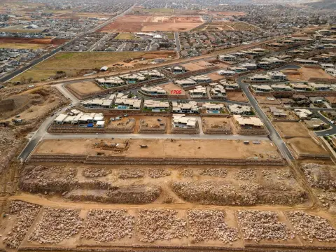 St. George Land with Views