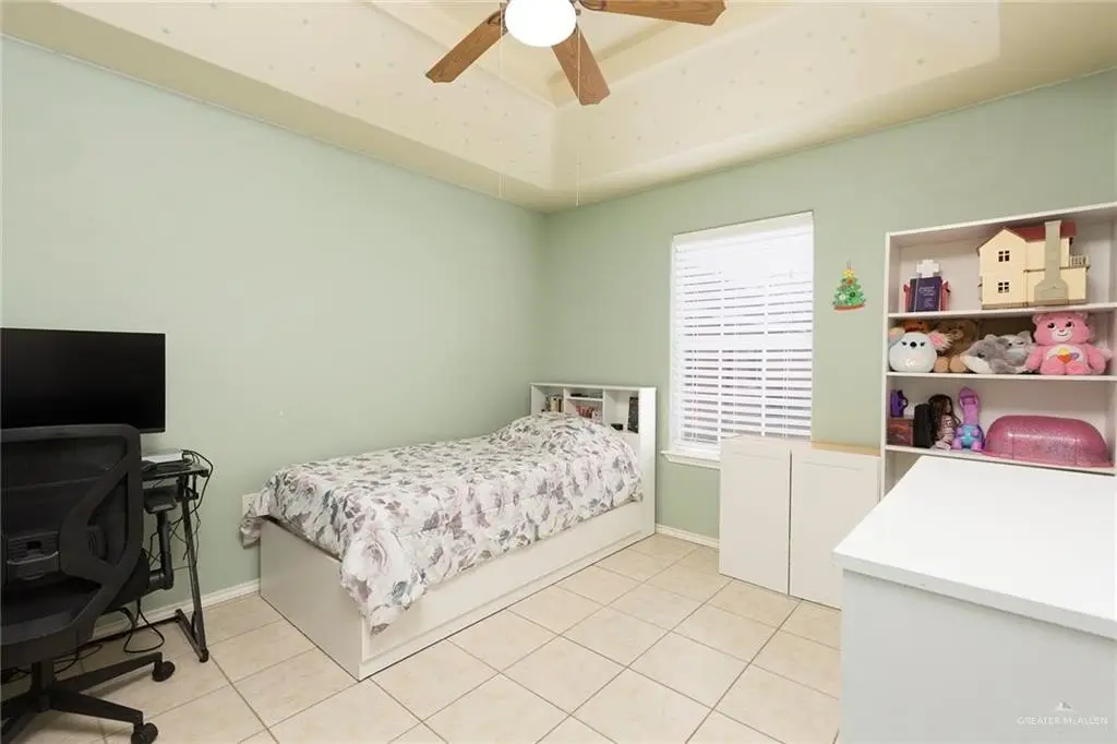 Picture 8