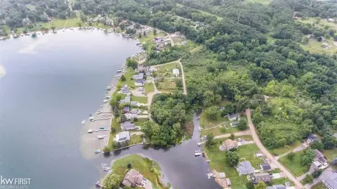 Runyan Lake Waterfront Building Opportunity