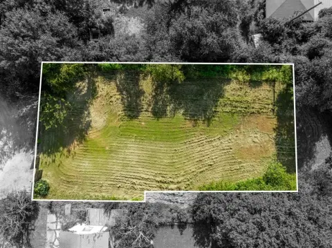 Landlocked Land in Hillsboro, Texas