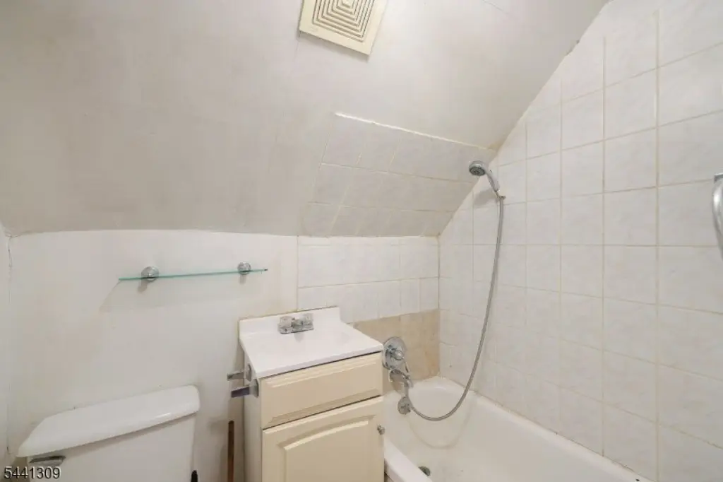 Picture 25