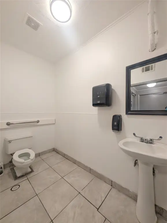 Picture 30