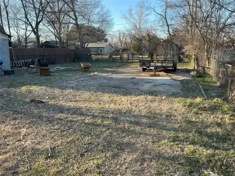 Land in Growing Cleburne, TX