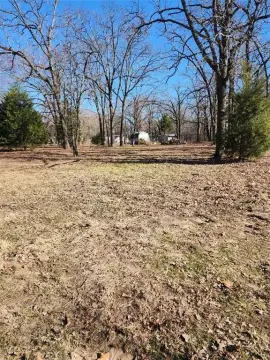 Residential Lot in Eastwood Island