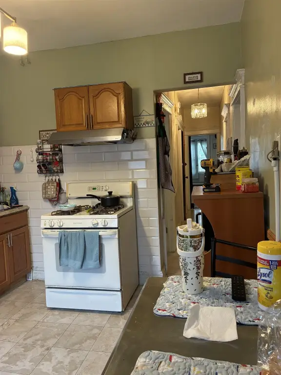 Picture 30