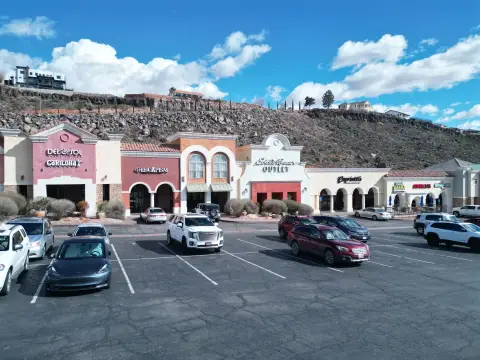 Retail Space at Zion Shoppes