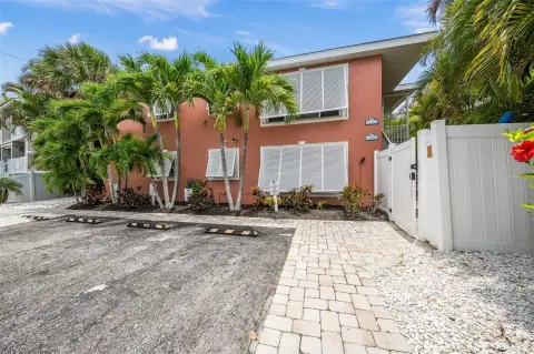 Duplex Near Siesta Key Beach