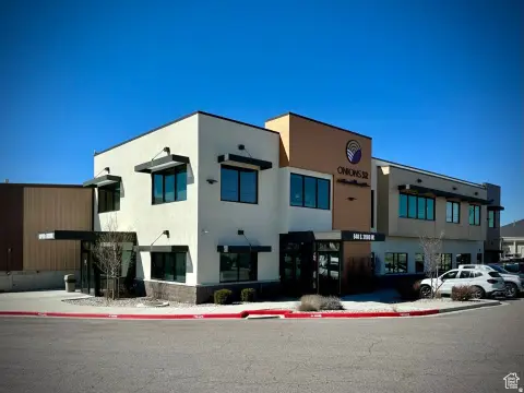 Syracuse Commercial Space For Lease