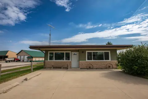 Montfort Commercial Building with Leasable Spaces