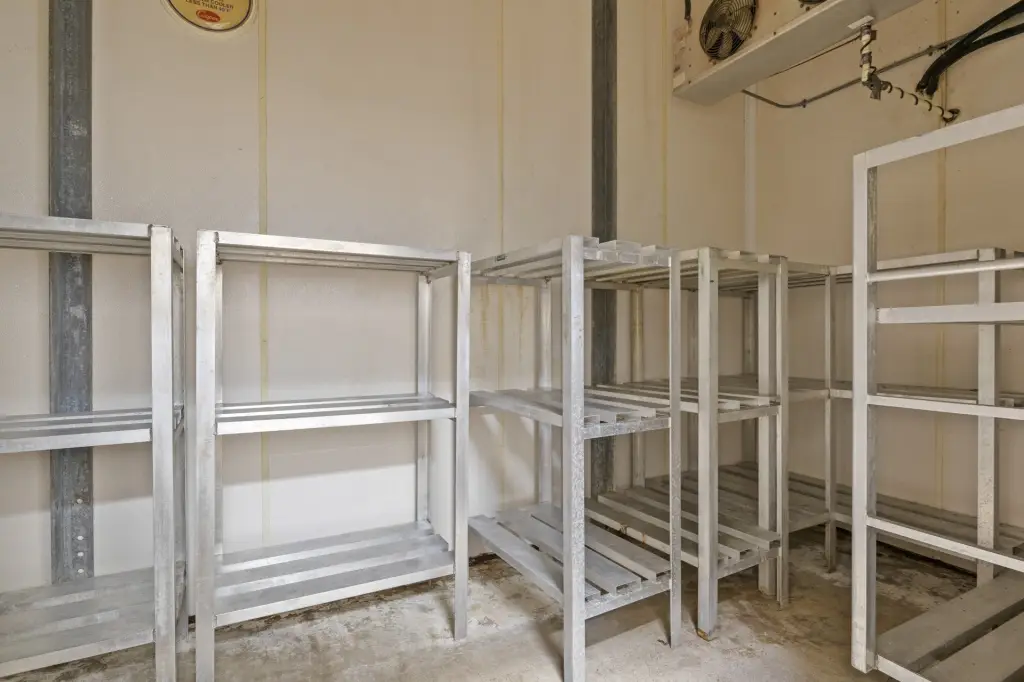 Picture 16