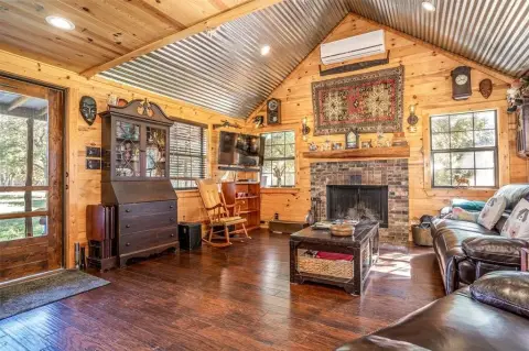 Covington Ranch with Cabin and Barn