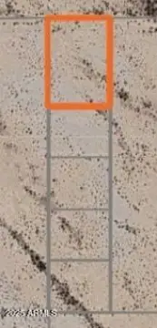 2.5 Acres Land in Tonopah