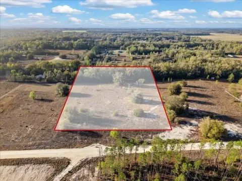 Five Acres in Gilchrist County