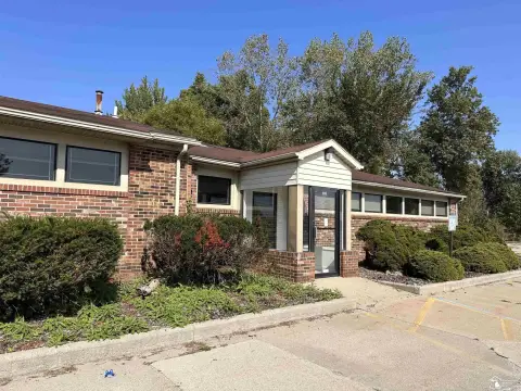 Newport, MI Office/Medical Space
