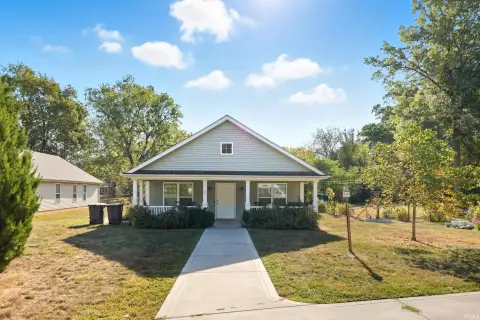 Charming Ranch Home Near Downtown