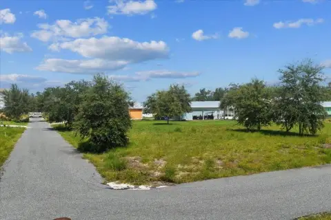 Corner Lot in River Shores