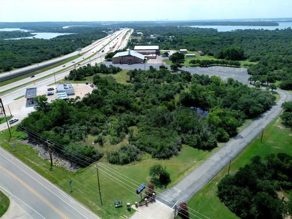 8677 Jacksboro Hwy, Lakeside, TX 76135