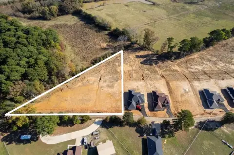 Residential Land in Pittsburg, TX