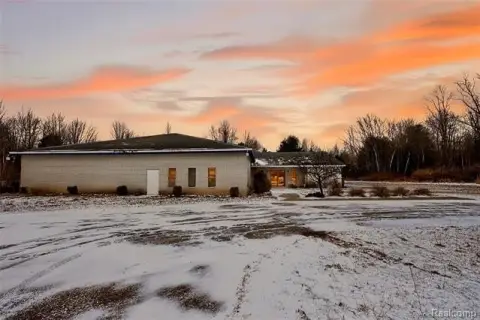 Vassar, MI Church Building