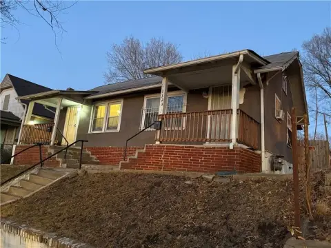 Kansas City Duplex Opportunity