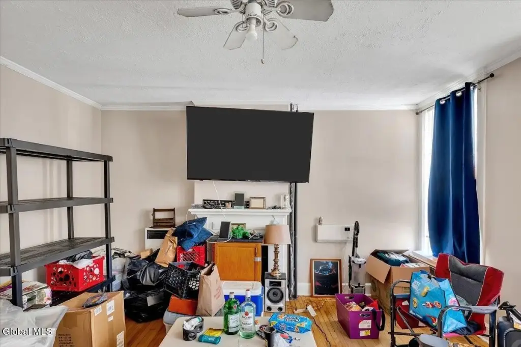 Picture 28