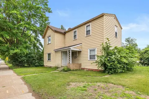 Wausau Duplex: Investment Opportunity