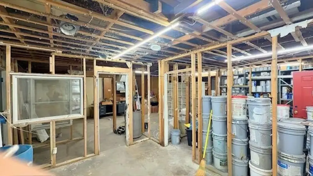 Picture 10