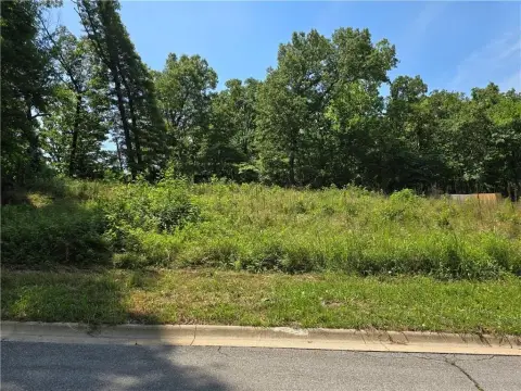 Pea Ridge Building Lot