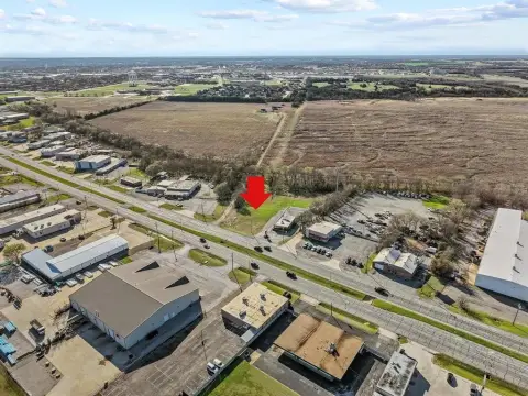 Prime Commercial Land on Texoma Parkway