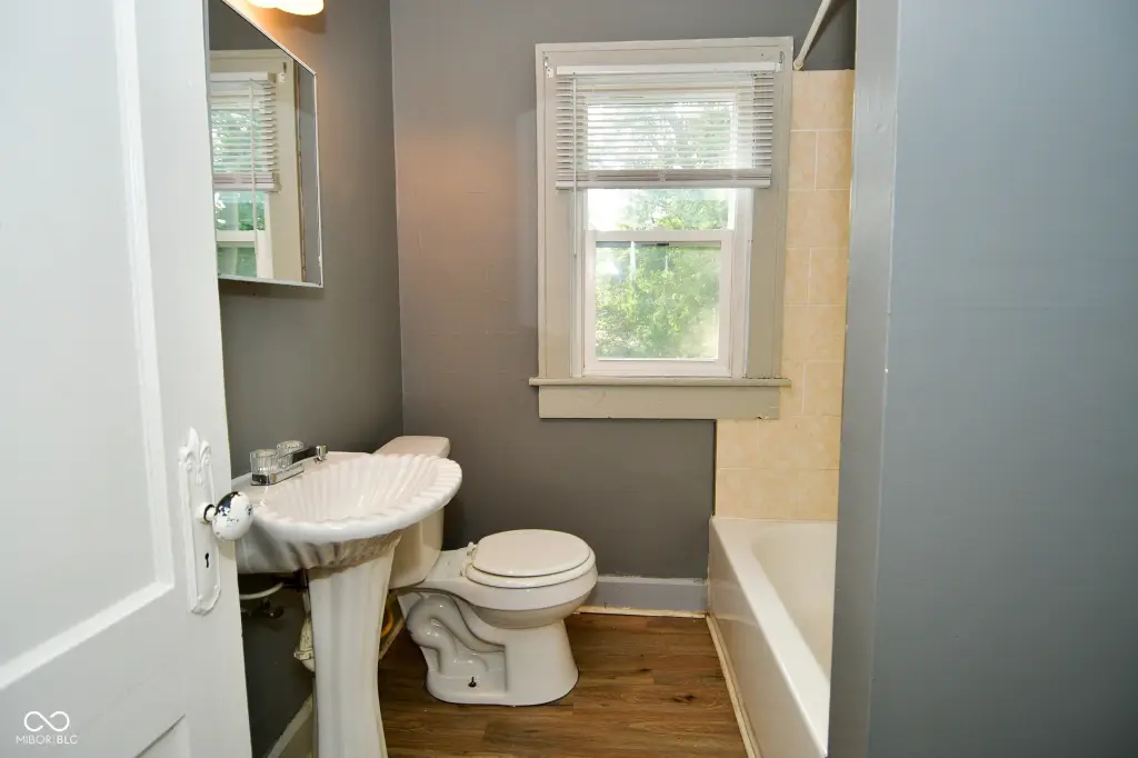 Picture 17