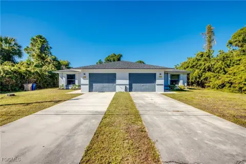 Updated Duplex in Lehigh Acres