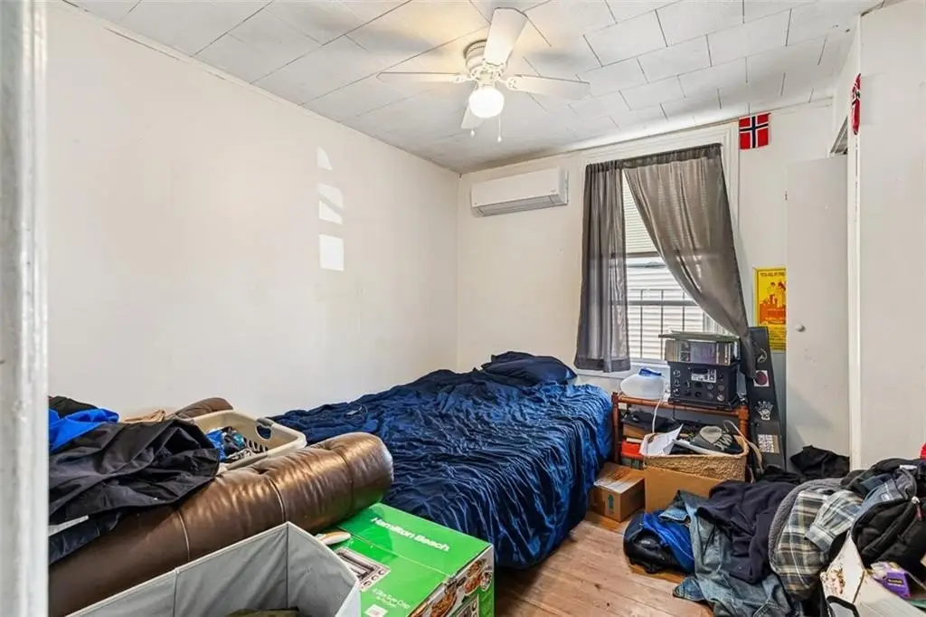Picture 28