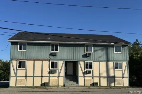 Two-Story Apartment Building