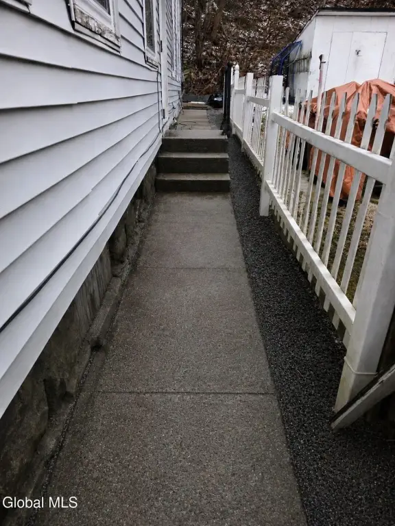 Picture 24