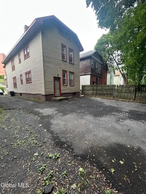 Picture 2