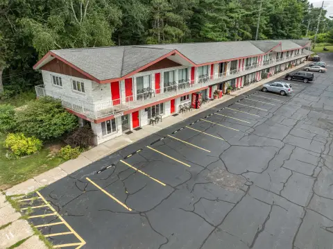 Turnkey Motel and Residence