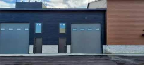 Delano Commercial Unit For Sale