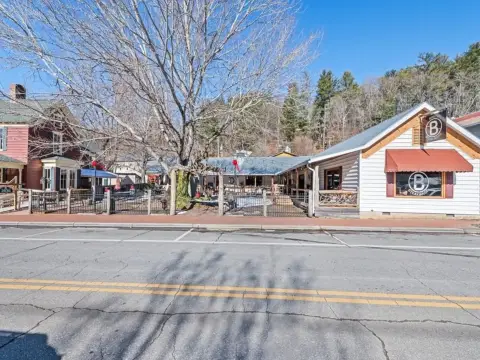 Dillsboro Commercial Building For Sale