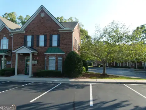 One-Story Office Unit