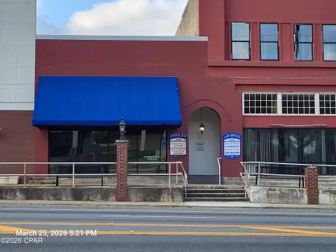 Downtown Marianna Renovated Office Space