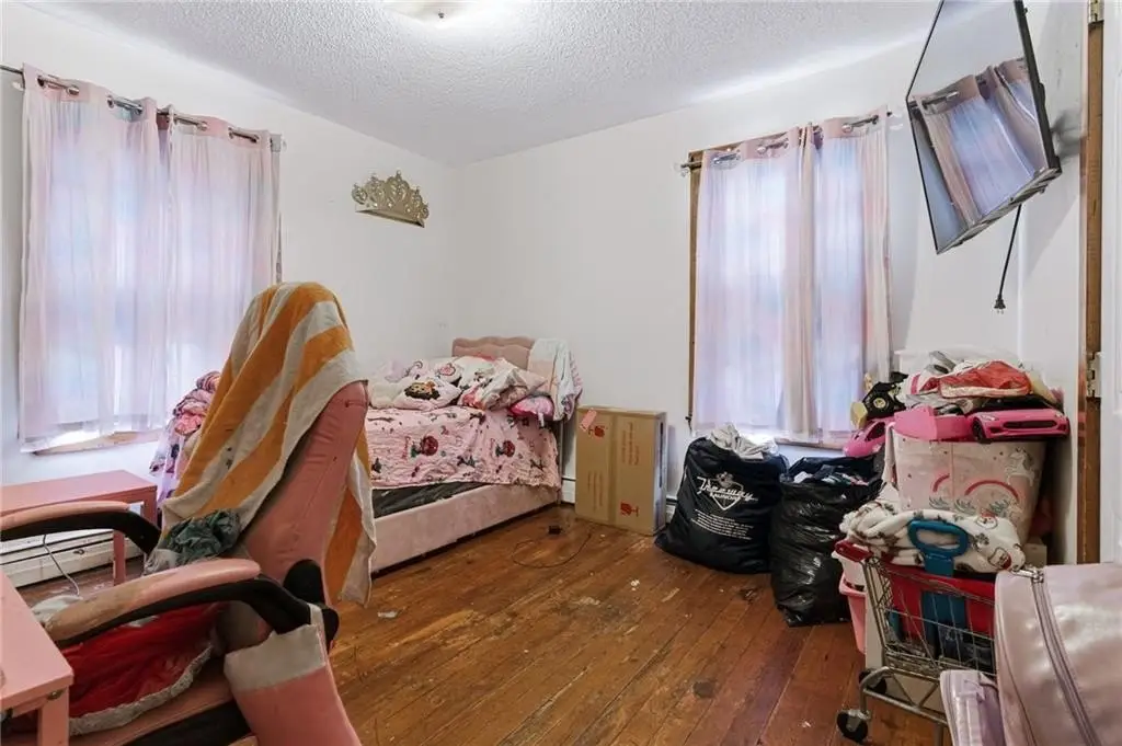 Picture 19