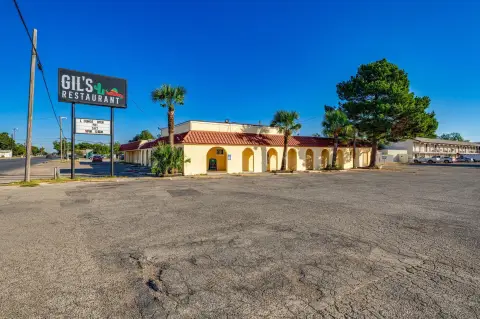 Mixed-Use Restaurant and Event Venue