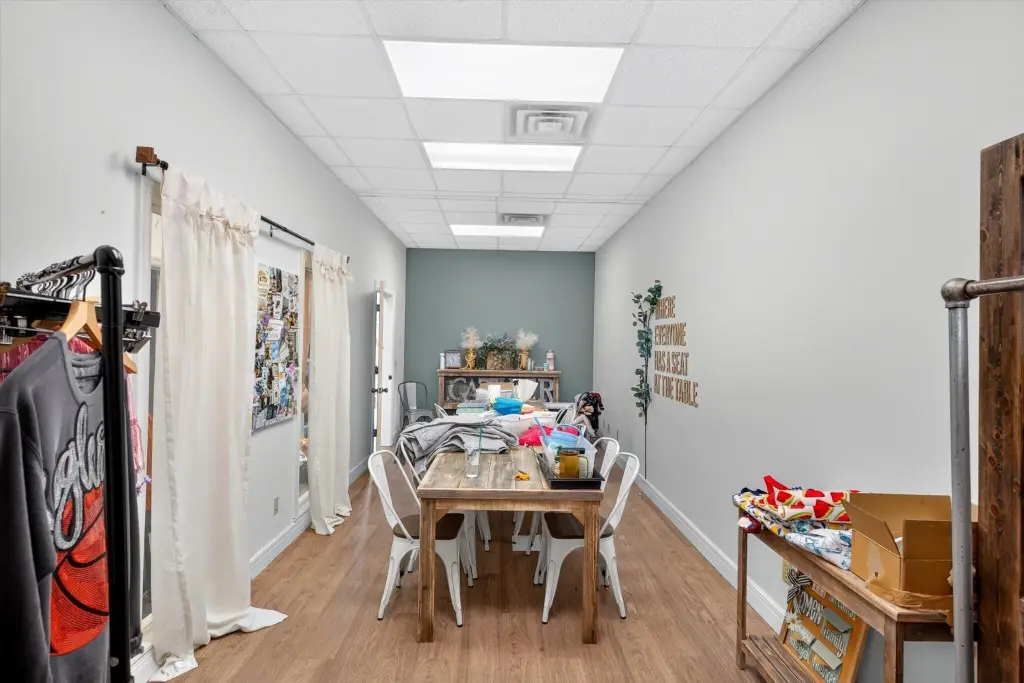 Picture 10