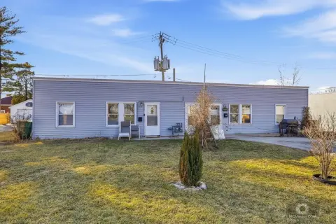 West Joliet Duplex on Double Lot
