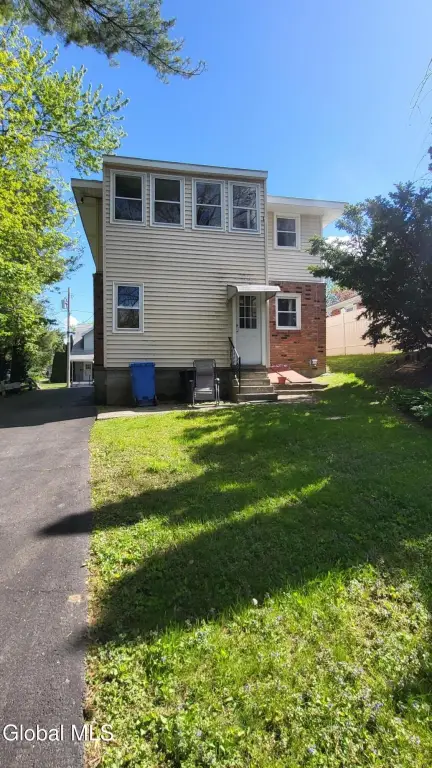 Picture 3